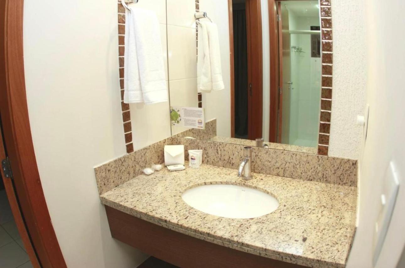 Prive Boulevard Caldas Novas Εξωτερικό φωτογραφία